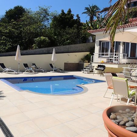 Studio Flat With Pool 푼샬 객실 사진
