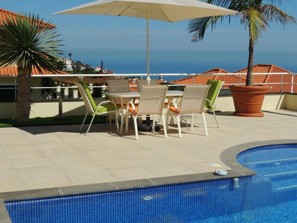 Studio Flat With Pool 푼샬 객실 사진